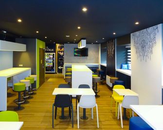 ibis budget Caen centre Gare - Caen - Restaurant