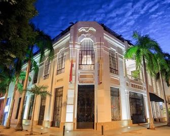 Hotel Republicano 1910 - Girardot - Edificio