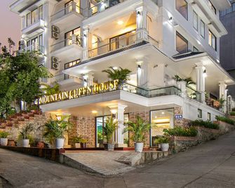Sapa Mountain Queen House - Lao Cai - Building