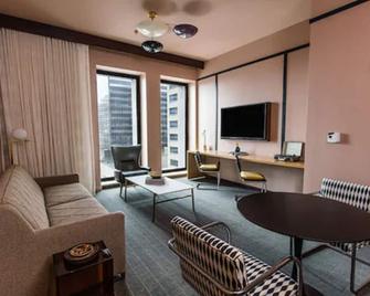 Fairlane Hotel - Nashville - Living room
