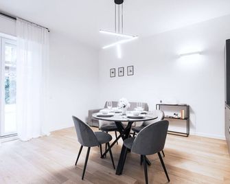 Easylife - Milano - Marghera 34D - Wagner - Milan - Dining room