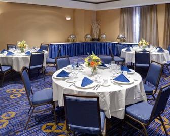 Courtyard by Marriott Charlottesville - University Medical Center - Charlottesville - Sala ricevimenti