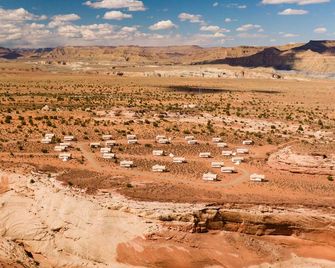 Under Canvas Lake Powell-Grand Staircase - Big Water - Playa