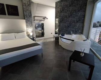 Living Bed and Breakfast - Casoria - Ložnice