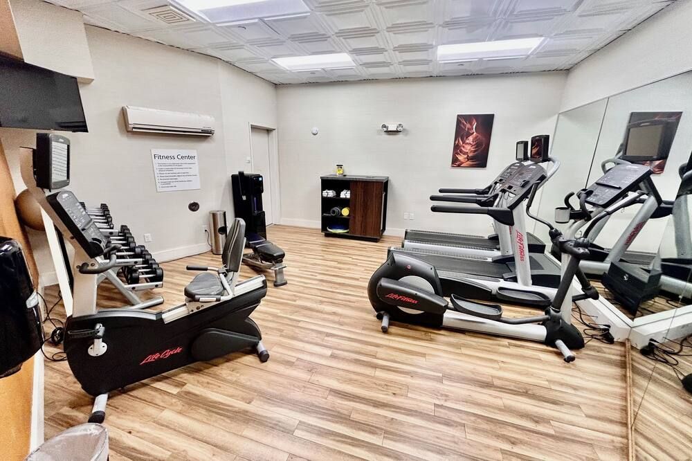 Pearl street hotel & Suites - La Crosse - Fitnessbereich