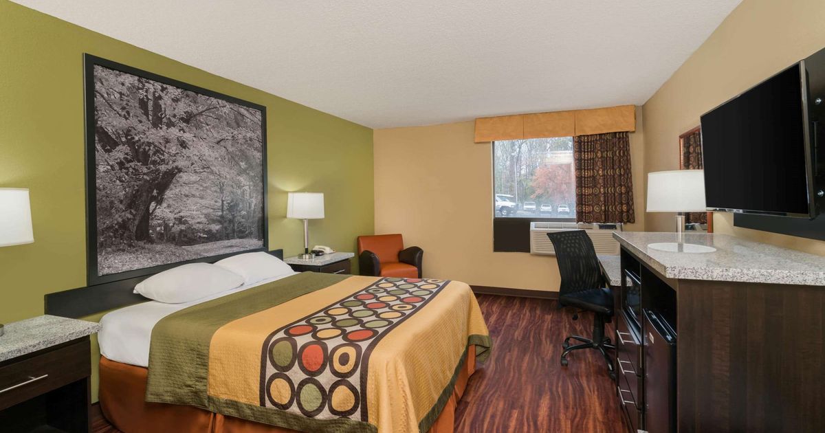 Super 8 by Wyndham Raleigh North East à partir de 43 €. Hôtels à