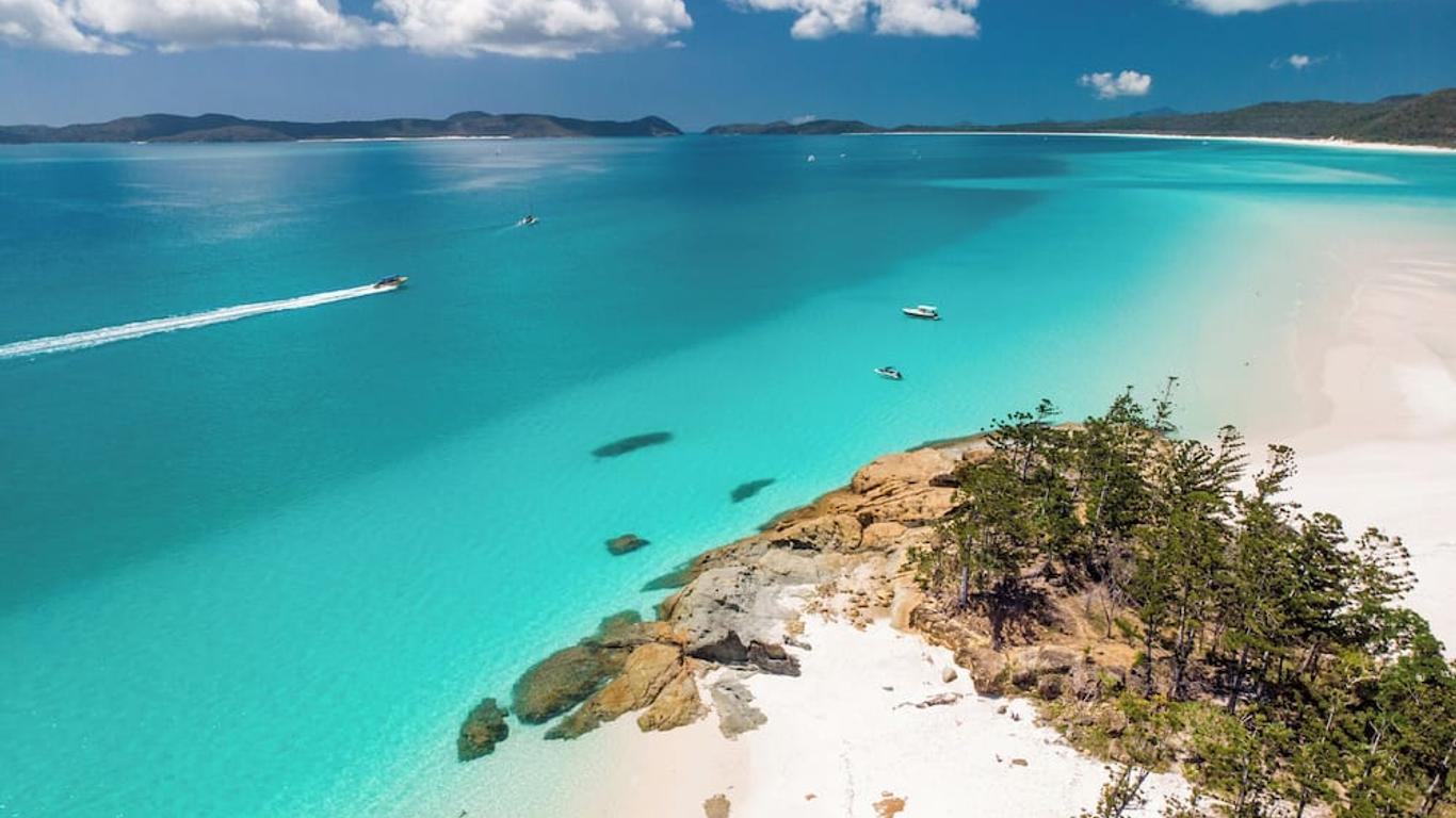 Azure Sea Whitsunday Resort