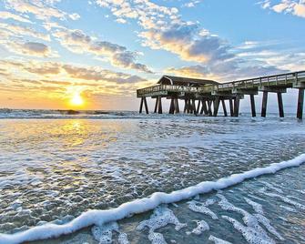 Latitude Adjustment A - Tybee Island - Beach