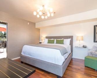 The Greens Hotel - Del Paso Blvd - Sacramento - Bedroom