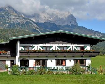 Pension Sunnbichl Biobauernhof Wolfseggstall - Going - Building