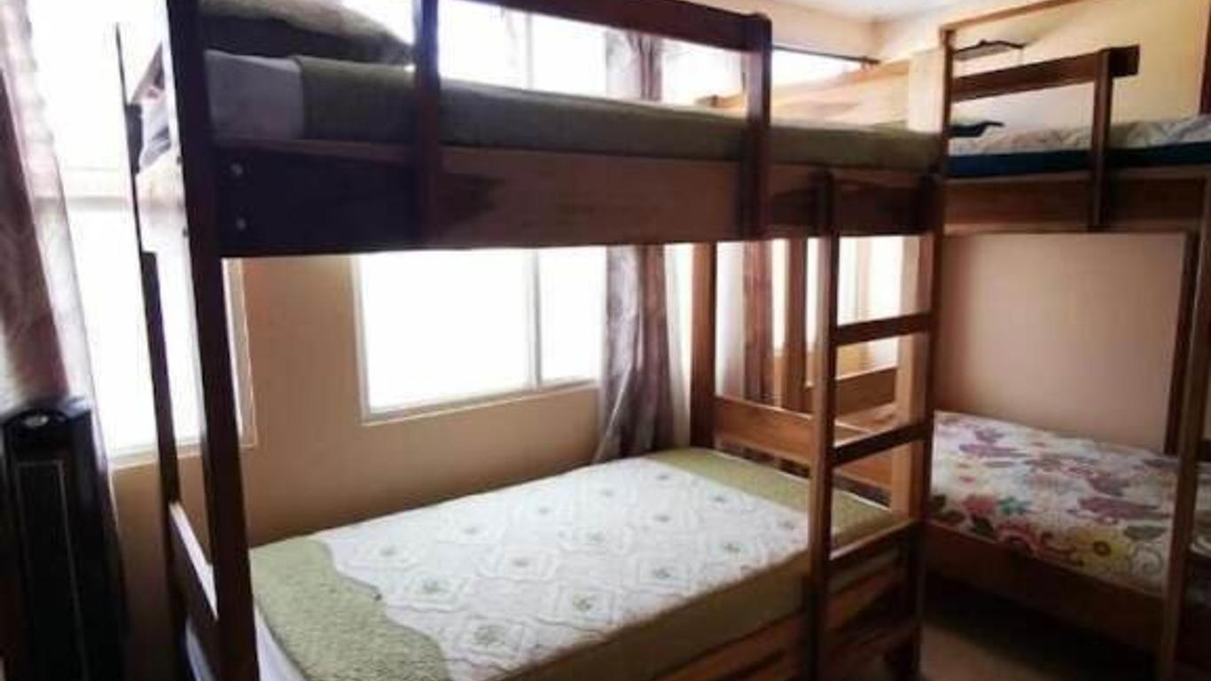 Toucan Hostel