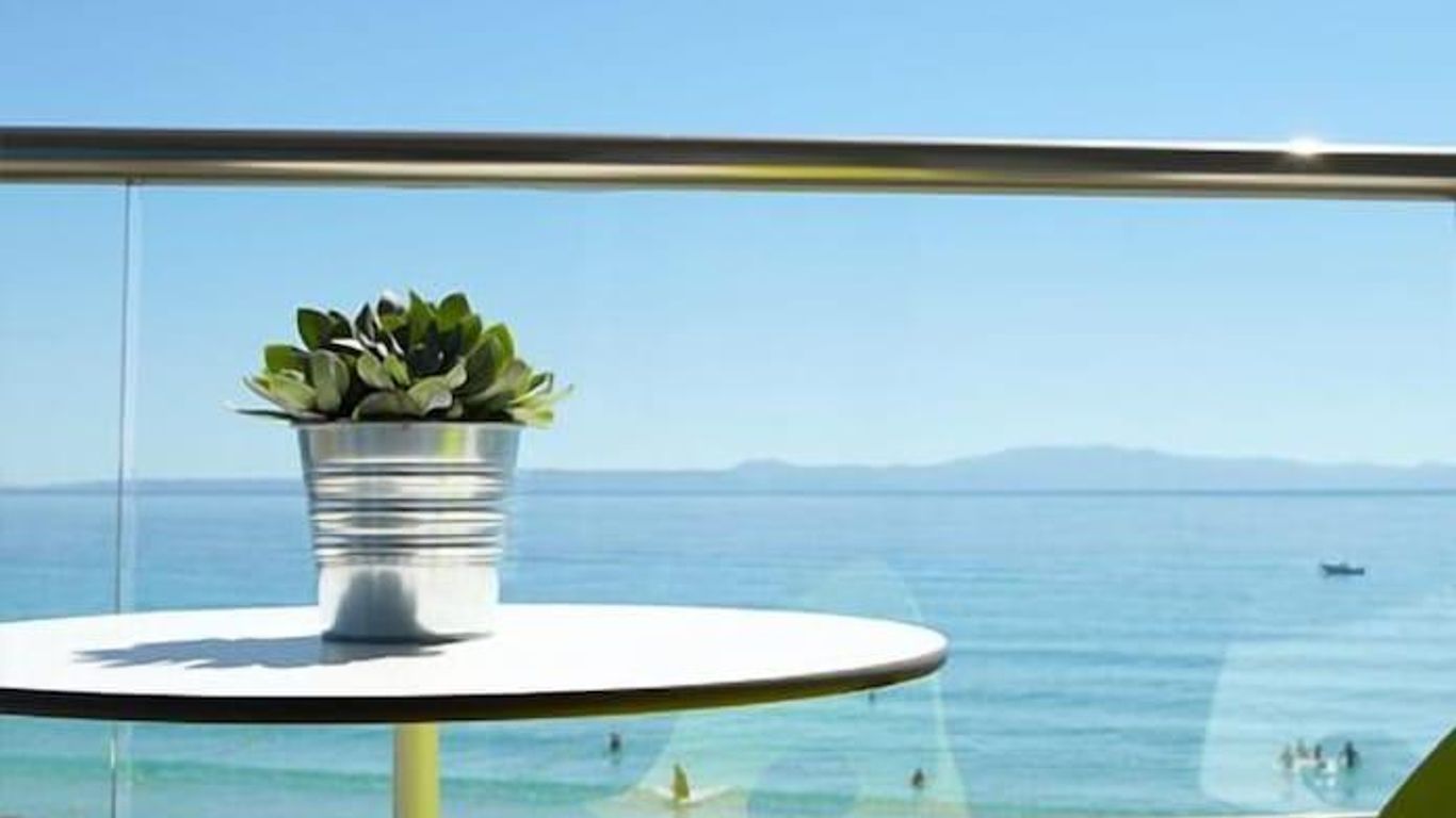 Margarita Sea Side Hotel