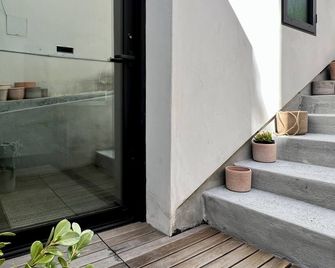 New & Modern! Close To Ucla, Cedars Sinai & Westfield Century City Mall - לוס אנג'לס - מדרגות