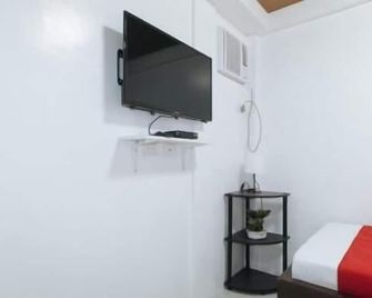 RedDoorz Near Ust Sampaloc Manila - Manila