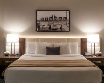 Ahern Hotel and Event Center - Las Vegas - Bedroom