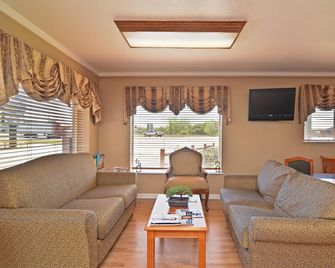 Americas Best Value Inn Stephenville - Stephenville - Sala de estar