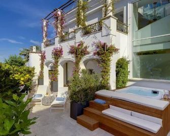 Villa Blu Capri Hotel - אנאקאפרי - חדר שינה