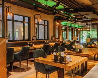 Hotel CityHome am Kurpark - Bad Salzuflen - Restaurant