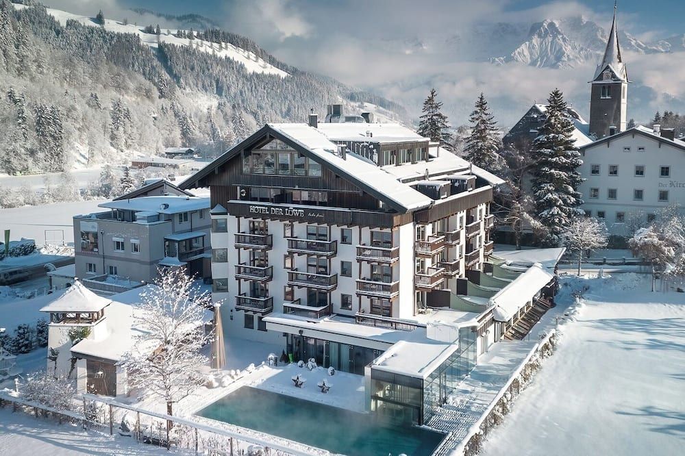 Hotel Der LÖwe Lebe Frei - לאוגאנג - בניין