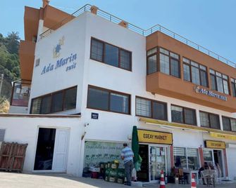 Ada Marin Suit - Karaburun - Building