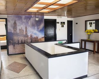 Hotel Normandia Gold - בוגוטה - דלפק קבלה