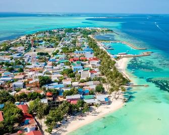 Kaani Beach Hotel - Maafushi - Gebouw