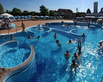 Birokrat Hotel - Ljubljana - Pool