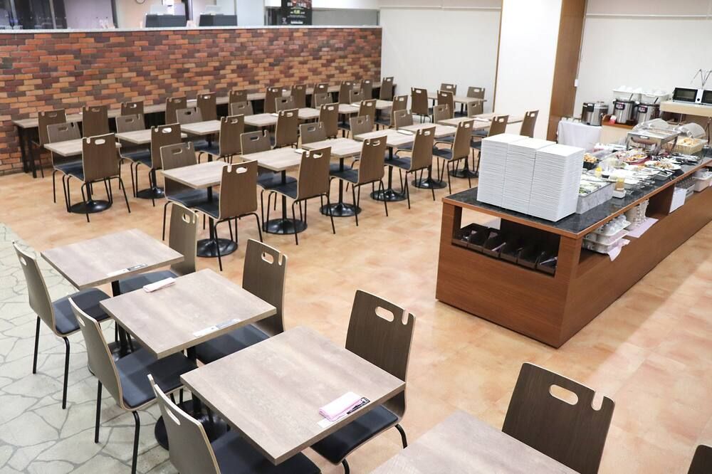 فن جايت هوتل سابورو