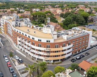 Hotel Capannelle - Rooma - Rakennus