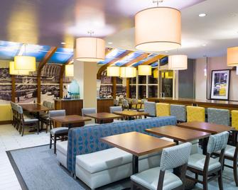 فندق هامبتون إن مانهاتن - ماديسون سكوير غاردن - نيويورك - مطعم