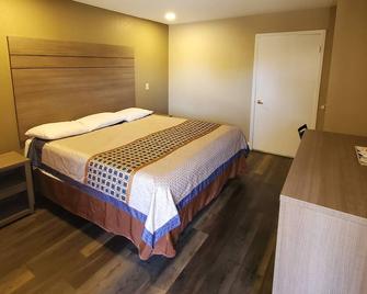 River Inn Motel - San Antonio - Bedroom