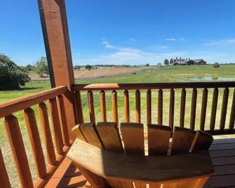 Farmview Villa On Bourbon Trail With Hot Tub-2 - Harrodsburg - Balcón