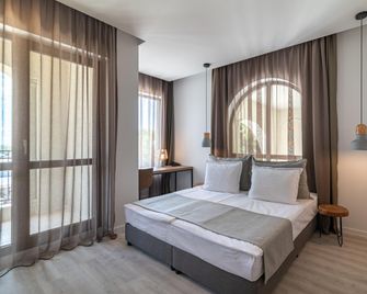 Primorski Hotel - Saints Constantine and Helena