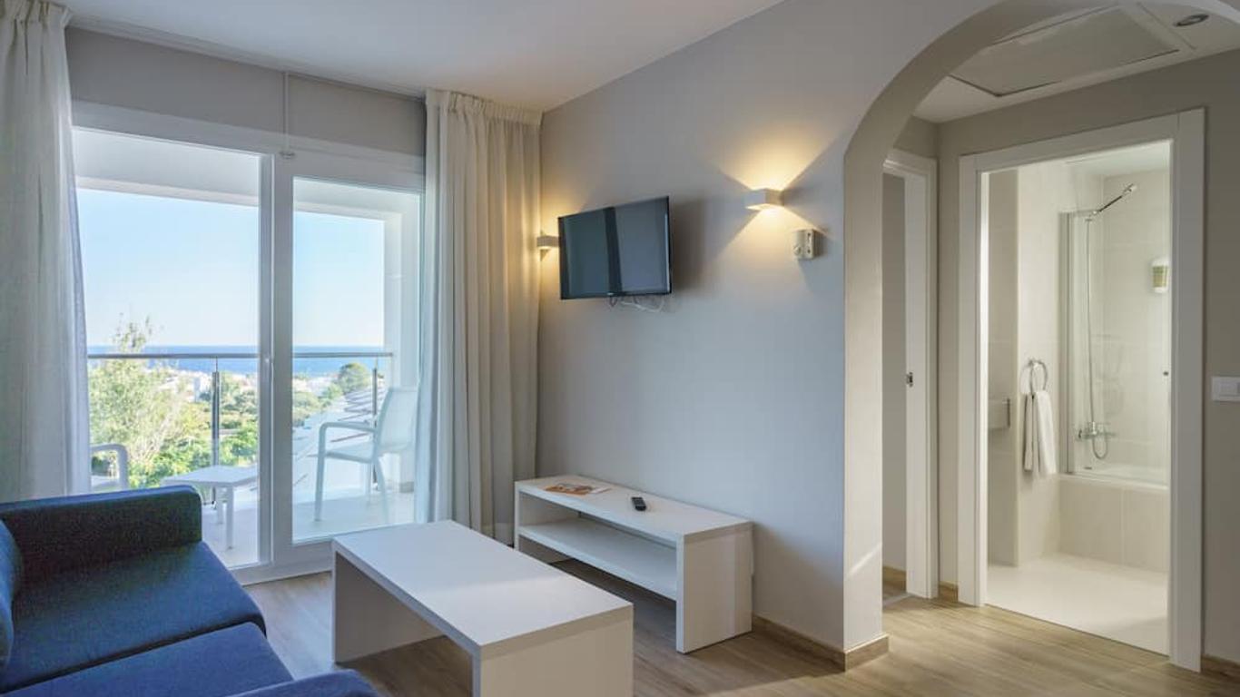 Sur Menorca Hotel Suites and Waterpark