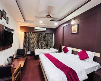 Hotel Goodluck Residency, Mount Abu - Mount Abu - Bedroom