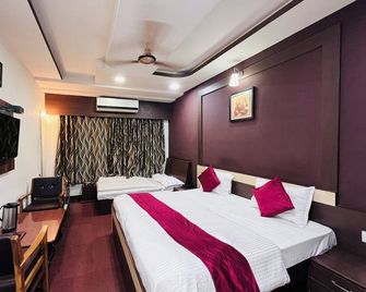 Hotel Good Luck Residency, Mount Abu - Mount Abu - Sala de estar