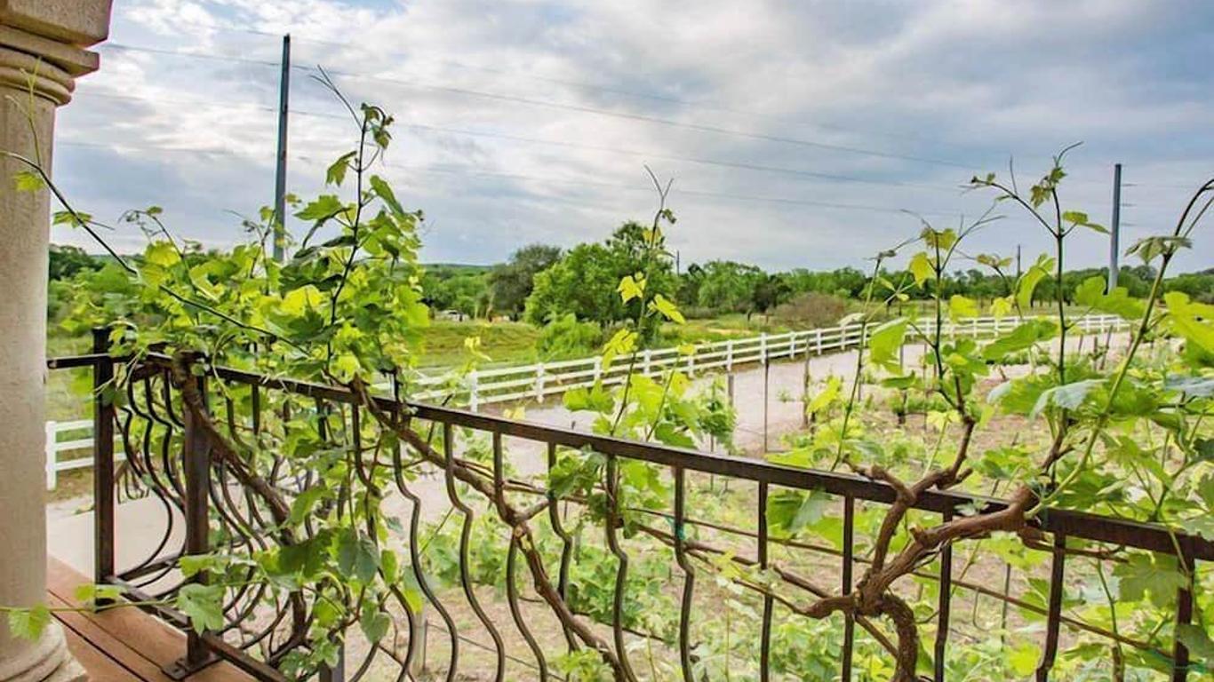 The Vineyard B&B at Lost Creek Ranch