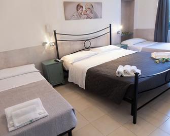 Il Vicoletto - Asís - Habitación