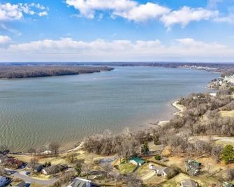 Lakeview Living @ Lighthouse Bay Hu-Bs, Venture River, And Mineral Mounds Close - Eddyville