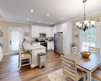 Explore Nature in this 3BR Home Near Pine Mountain - Cartersville