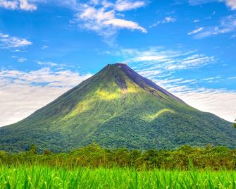 Arenal Country Inn - La Fortuna