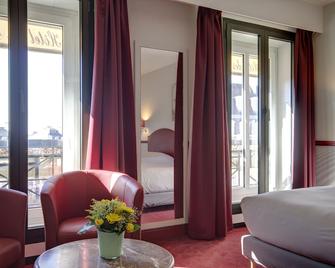 Hotel des 4 Soeurs - Bordo - Yatak Odası