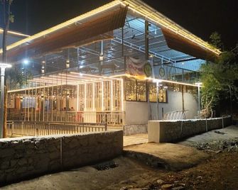 Hotel Son of Sun - Solāpur - Restaurant