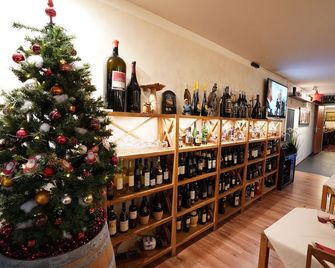 Hotel Bahnhof Haus - Chiasso - Bar