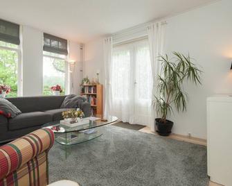 Peaceful Dune Retreat with Garden - Schoorl - Huiskamer