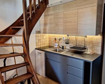 T2 Duplex 4-5 persons - Ax-Les-Thermes - Kitchen
