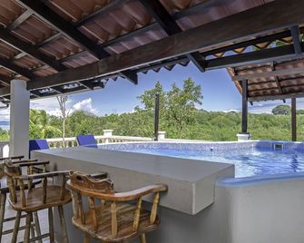 Waterfront Condo 1 - Puerto Jiménez - Piscina