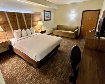 Mackinaw Beach and Bay Inn & Suites - מקינאו סיטי - חדר שינה