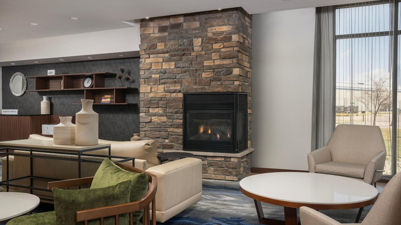 Fairfield Inn & Suites by Marriott Sioux Falls Airport