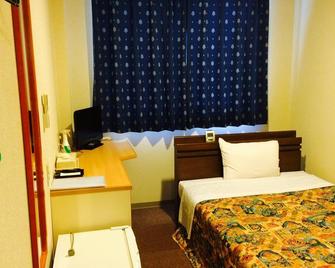 Business Hotel Surfin - Nichinan - Habitación